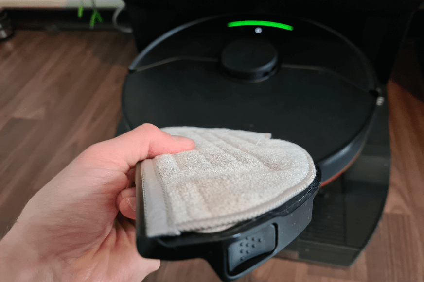 Пушистая салфетка Roborock S7 MaxV крупным планом.